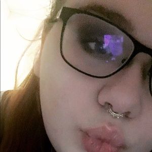 Meet your Posher, Brielle